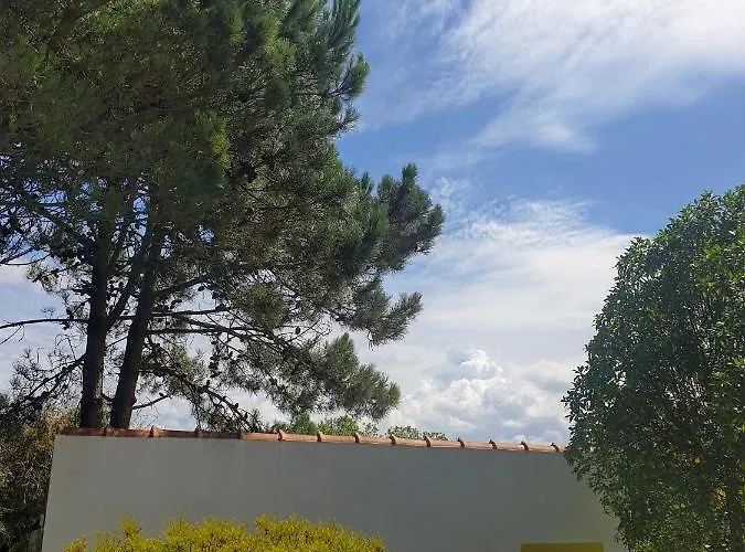 Sondela Self Catering * São Martinho do Porto