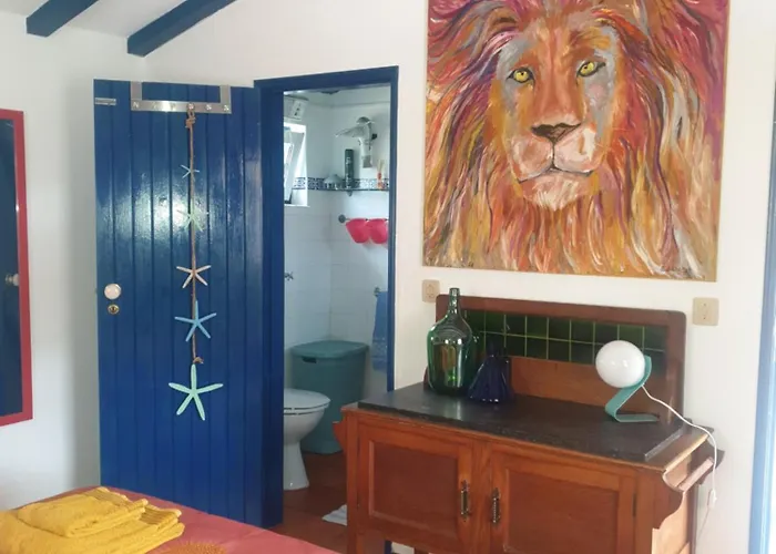 Sondela Self Catering Chalet São Martinho do Porto