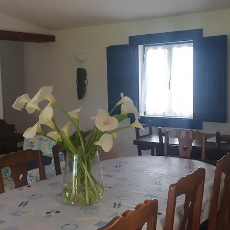 Alpesi faház Sondela Self Catering *