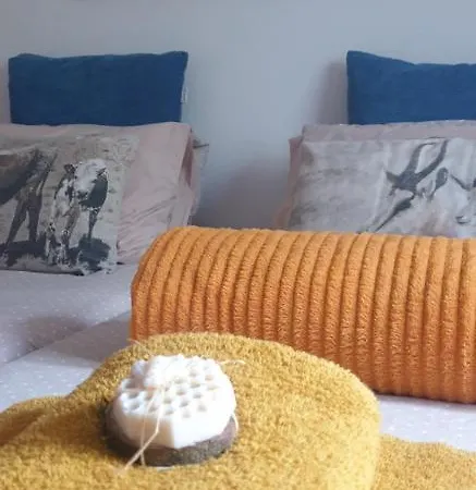 Sondela Self Catering Chalé *