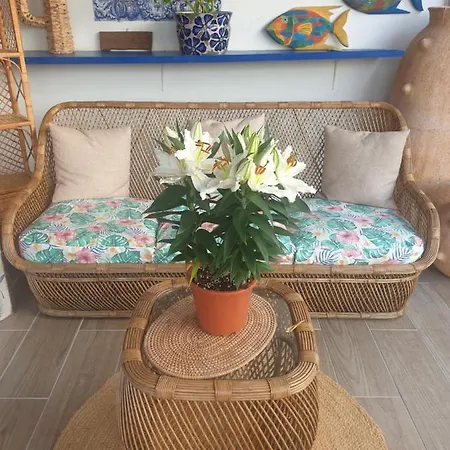 Sondela Self Catering Chalé São Martinho do Porto