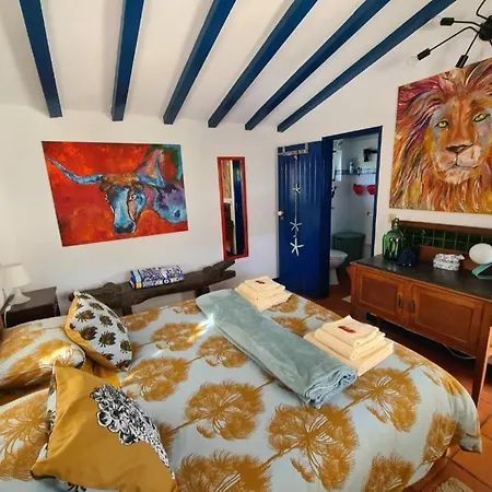Sondela Self Catering *